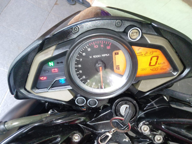bajaj-pulsar-ns160-2017-big-4