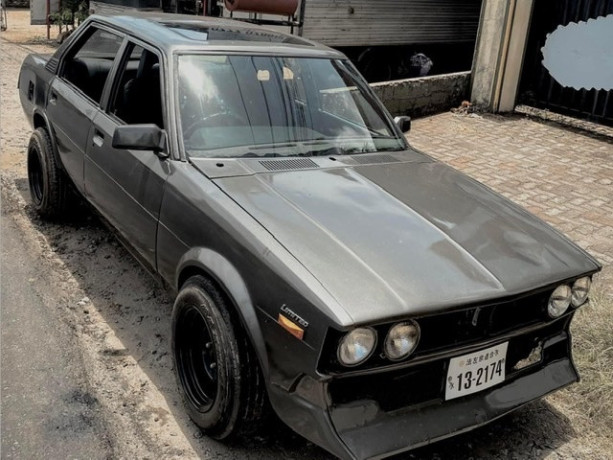 toyota-corolla-ke70-1983-big-0