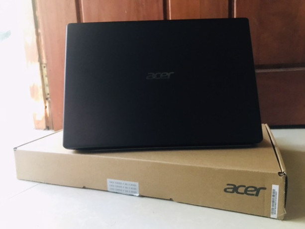 acer-aspire-3-laptop-big-1