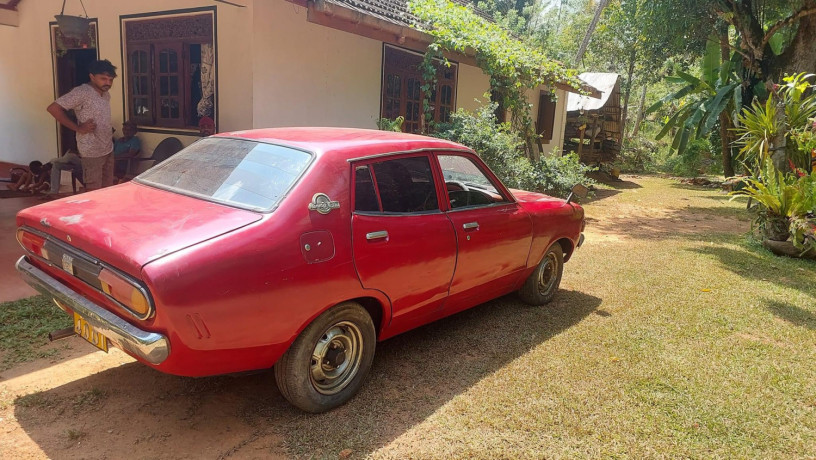 nissan-b211-big-2