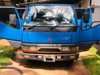 Mitsubishi Crew cab 1995