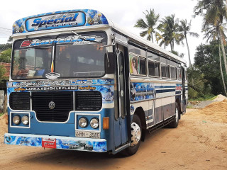 Ashok leyland bus