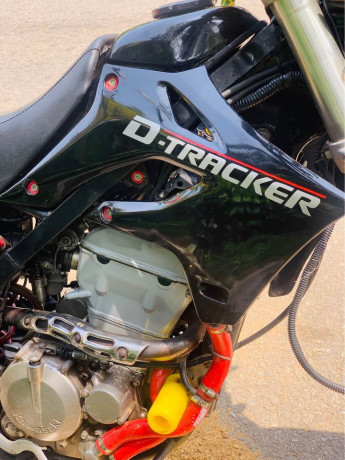 kawasaki-d-tracker-250-2012-big-4