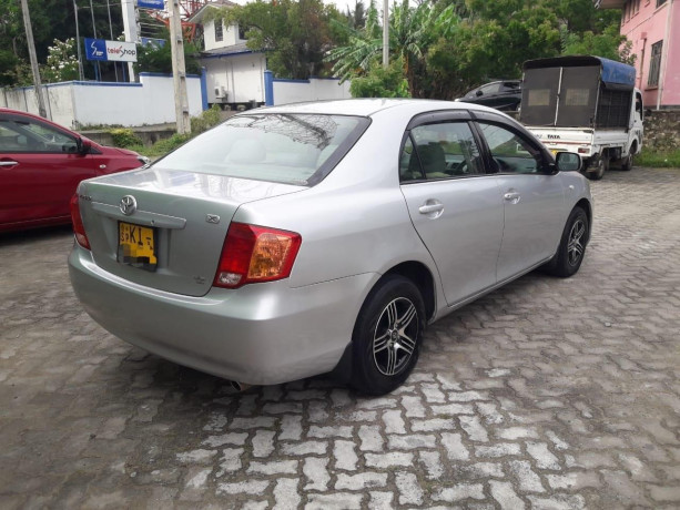 toyota-axio-2008-big-2