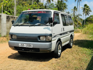 mazda-bongo