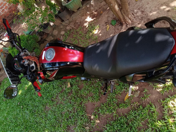 yamaha-fz-v1-2014-big-4