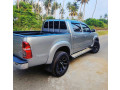 toyota-hilux-2014-small-1
