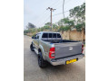 toyota-hilux-2014-small-2