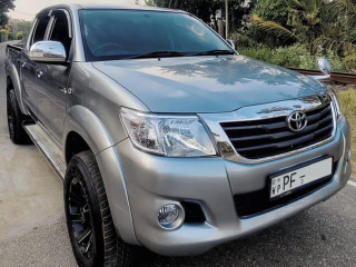 Toyota hilux 2014