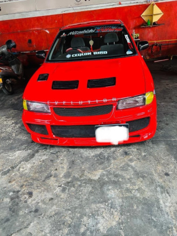 mitsubishi-lancer-cb2-big-3