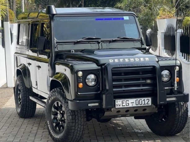 landrover-defender-110-big-0