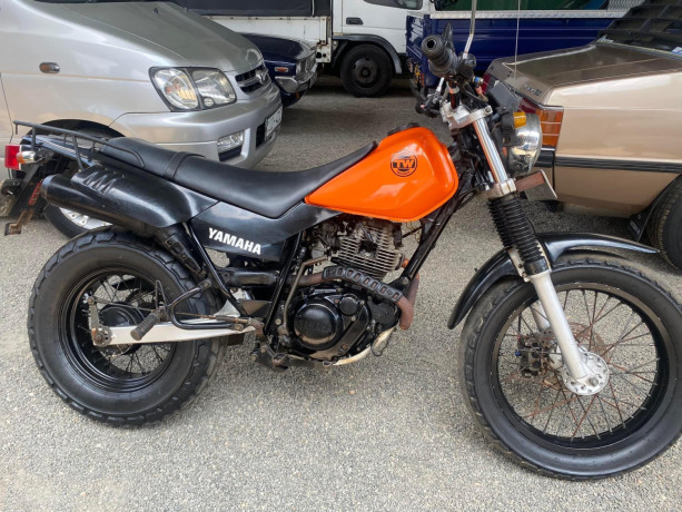 yamaha-tw-200-2017-big-0