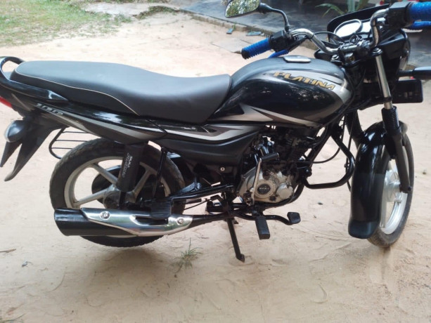 bajaj-platina-100es-2018-big-0