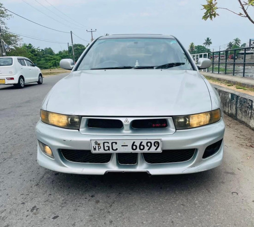mitsubishi-galant-2001-big-1