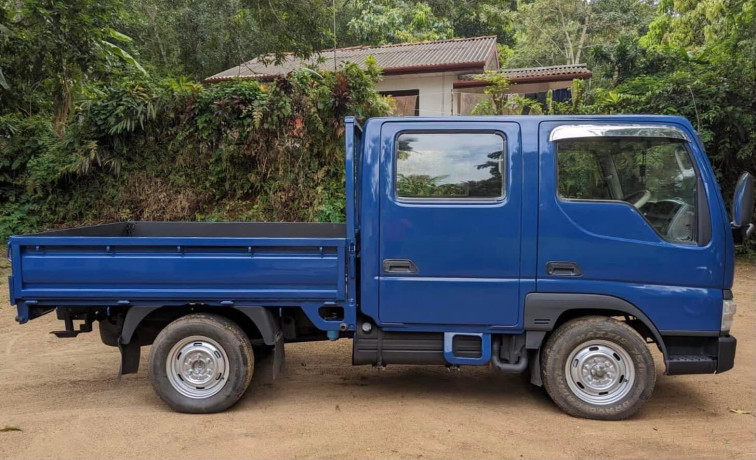 mazda-titan-2002-big-3