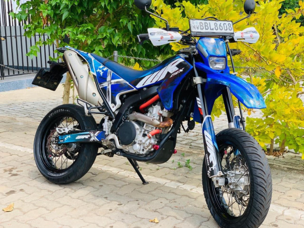 yamaha-wrx250-2014-big-0