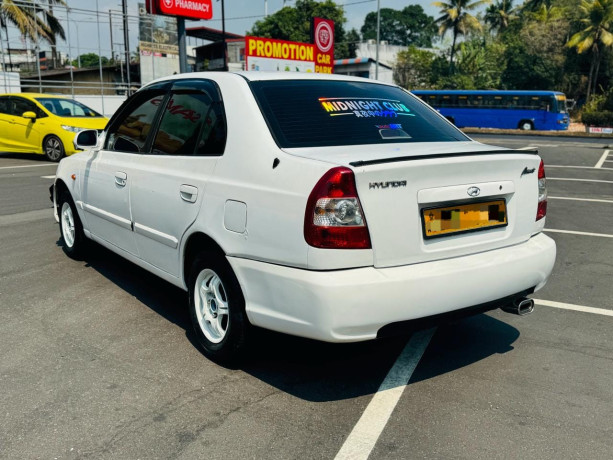 hyundai-accent-2007-big-2