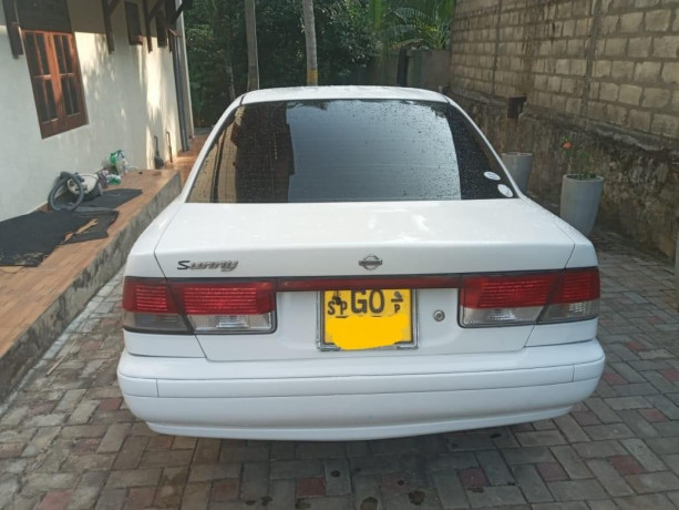 nissan-sunny-fb15-big-1