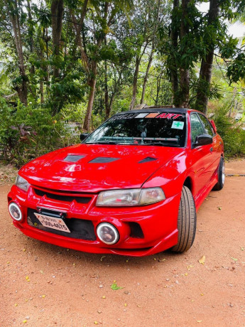 mitsubishi-lancer-ck2-1997-big-4