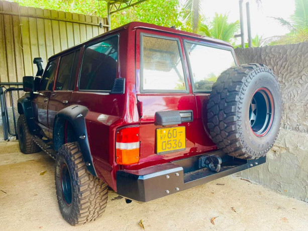 nissan-patrol-y60-big-2