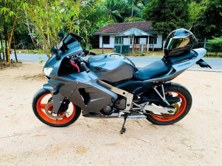 honda-cbr-250-2009