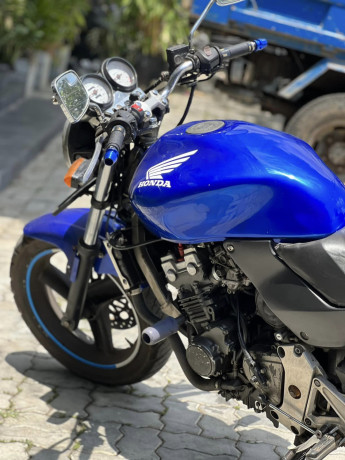 honda-hornet-ch115-2012-big-2