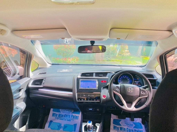 honda-fit-gp5-2014-big-4