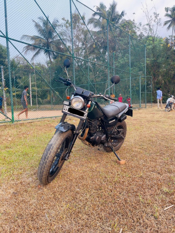 yamaha-tw200-big-1