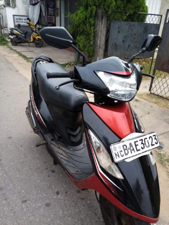 tv-scooty-streak-2013-big-1