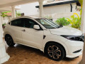 honda-vezel-z-grade-2014-small-2