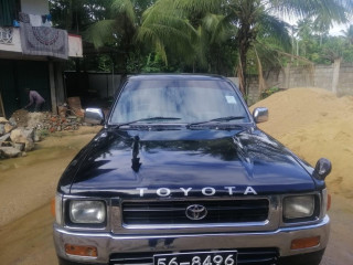 toyota-hilux-ln106