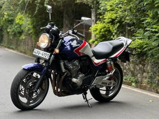 honda-cb400-revo-2012