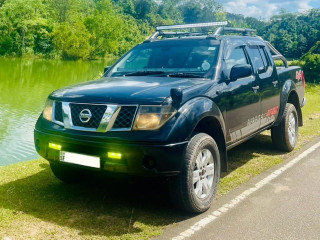 nissan-navara-aventura-2007