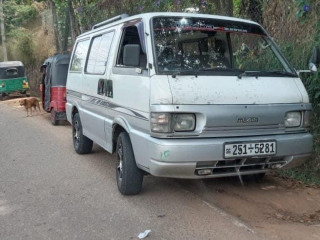 mazda-bongo-1995