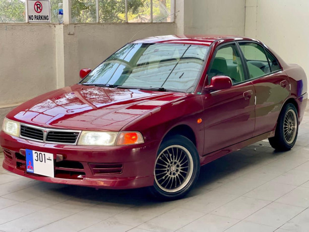 mitsubishi-lancer-ck2-1999-big-0