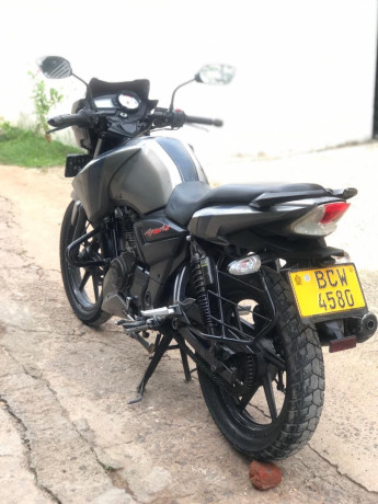 tvs-apache-160-2015-big-2