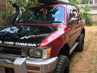 toyota-hilux