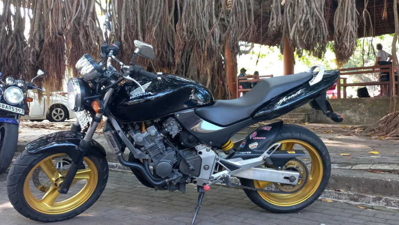 honda-hornet-ch130-2009-big-3