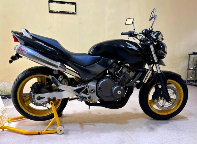 honda-hornet-ch130-2009-big-0