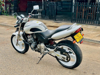 honda-hornet-250-ch115