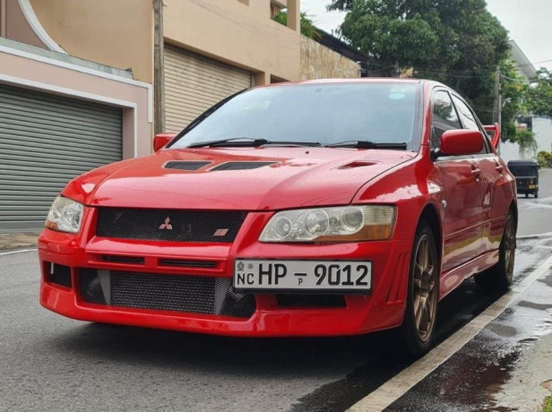 mitsubishi-evo-7-big-0