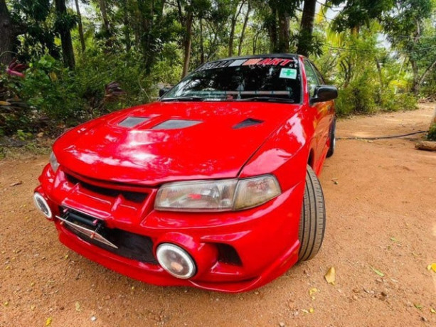 mitsubishi-lancer-ck1-1997-big-2