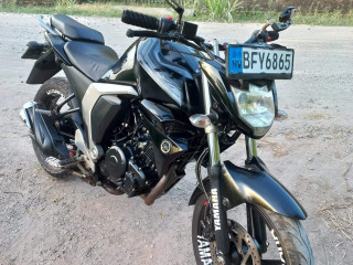 yamaha-fz-v2-2017