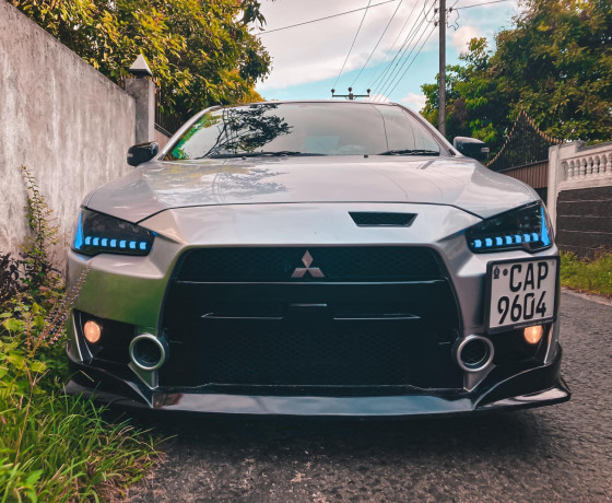 mitsubishi-lancer-ex-2015-big-0