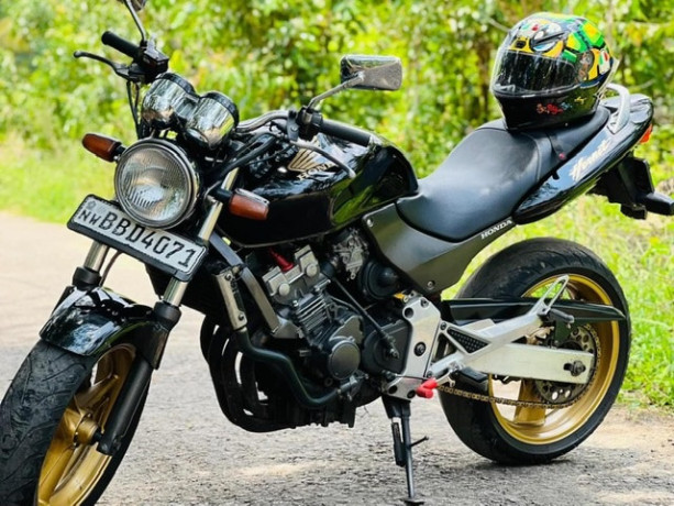 honda-hornet-ch110-2014-big-0