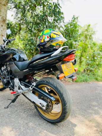 honda-hornet-ch110-2014-big-2