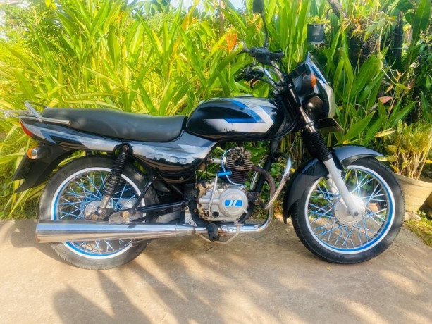 bajaj-ct100-2008-big-3