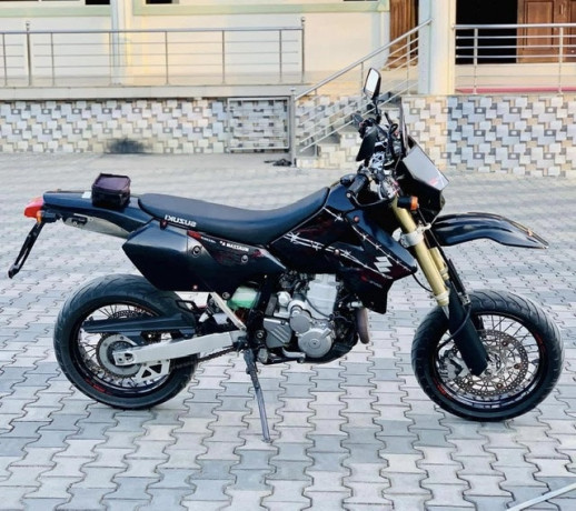 suzuki-drz-400-2017-big-4