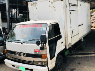 isuzu-elf-1993