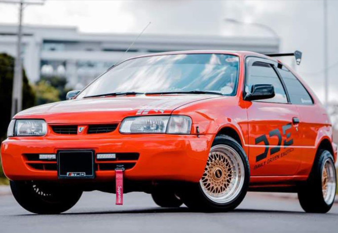 toyota-corolla-2-windy-1997-big-2